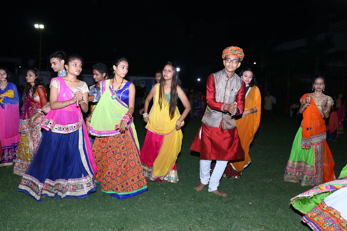 Dance Garba